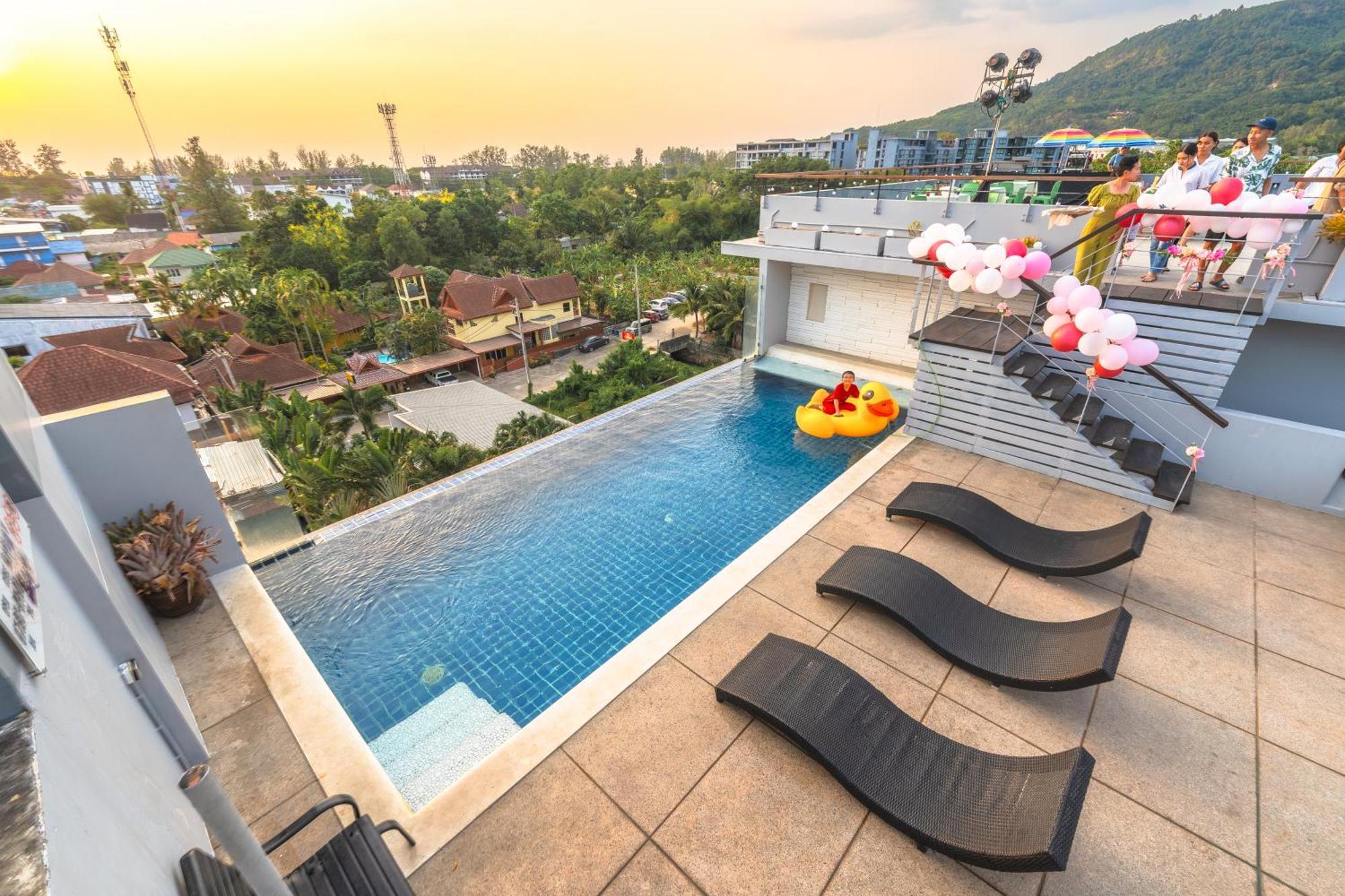 G1 Touch Blue Sky Hotel Kamala Beach Exterior foto